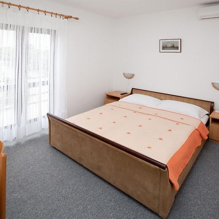 Bed and Breakfast Pansion Maria Задар Номер фото